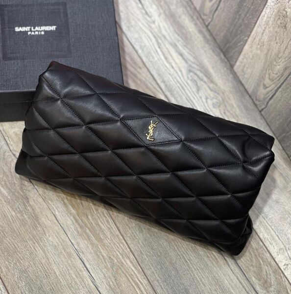 Клатч Saint Laurent женский кожа черный 26193-3