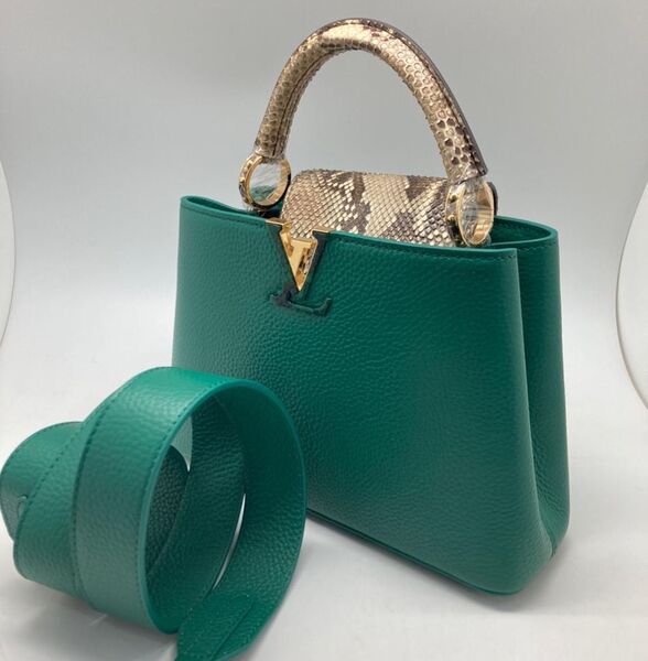 Сумка Louis Vuitton Capucines женский кожа болотный 118654