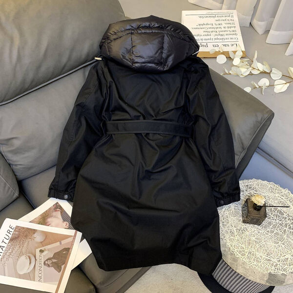 Пальто Burberry женский черный 126864-2