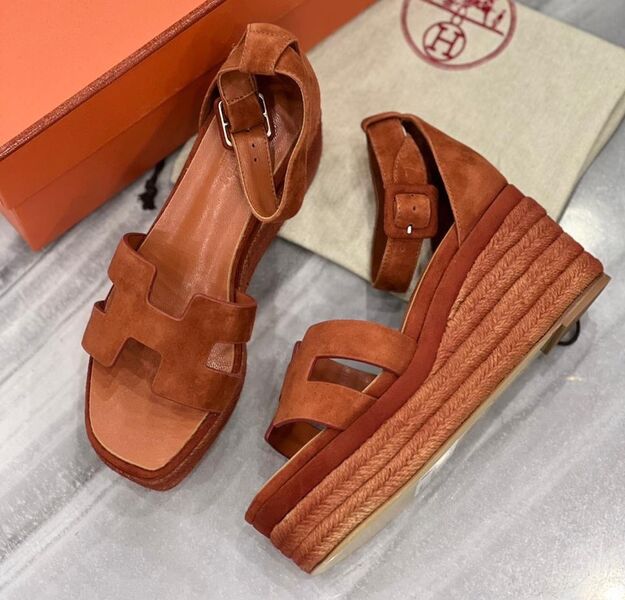 Босоножки Hermès женский замша 106327