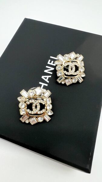Серьги Chanel бронзовый 175376