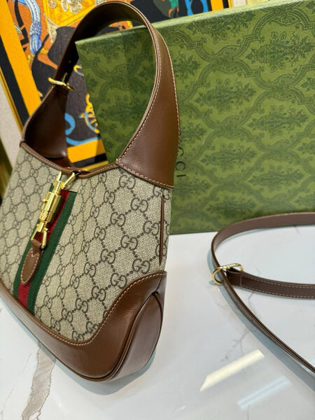 Сумка Gucci женский кожа графитовый 137908-5