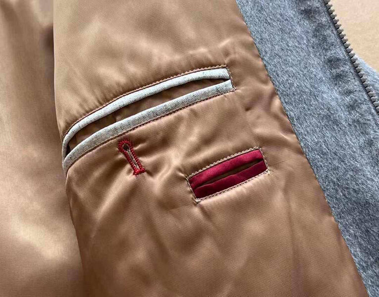 Мужская куртка Brunello Cucinelli мужской графитовый 172000-13