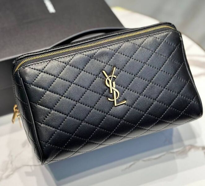 Косметичка Saint Laurent женский кожа черный 157588