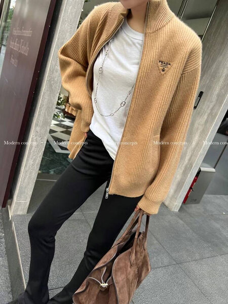 Кофта Prada женский вязаная ткань бежевый 133077-2