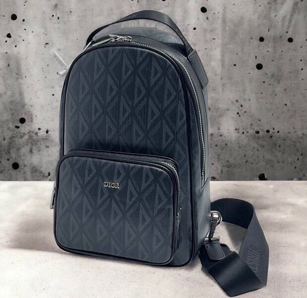 Мужской рюкзак Christian Dior мужской кожа черный 122071