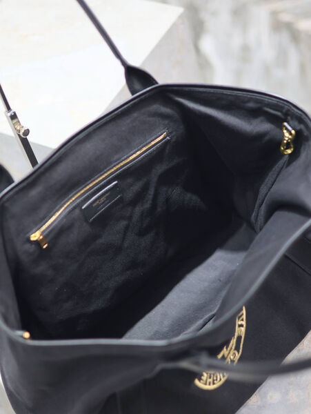Сумка Saint Laurent женский кожа черный 149667-10