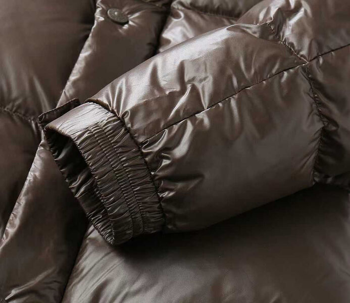 Мужской пуховик Burberry мужской 202387-8