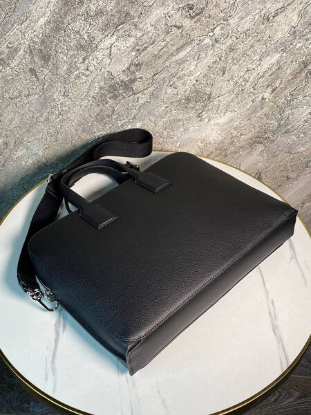 Мужской портфель Loewe мужской кожа черный 52083-9