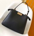 Сумка Fendi женский кожа черный 167735-1