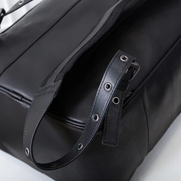 Мужской рюкзак Bottega Veneta мужской кожа черный 111013-5