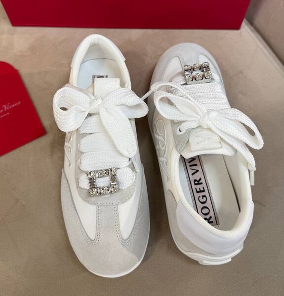 Кроссовки Roger Vivier женский замша серебристый 200617