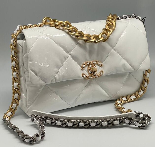 Сумка Chanel 19 ( 30 см) женский кожа белый 73611