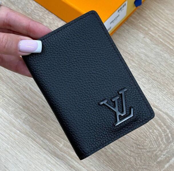 Картхолдер Louis Vuitton мужской кожа черный 195478