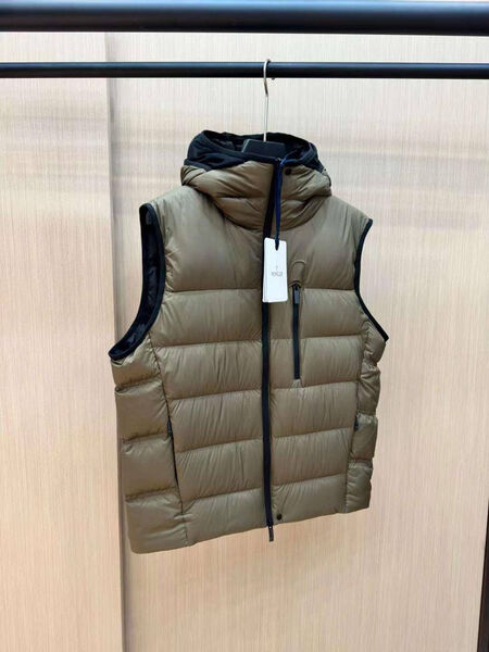 Мужской жилет Moncler мужской бежевый 163242-5