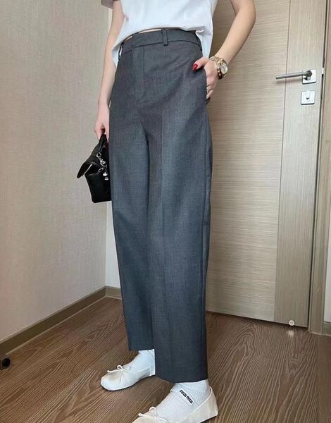 Брюки Miu Miu женский графитовый 101527