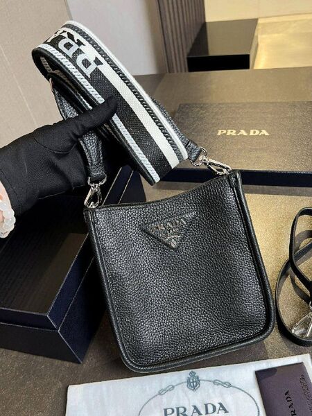 Сумка Prada женский кожа черный g1871185-1-3