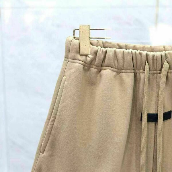 Шорты Fear of God Essentials мужской коричневый n1342781-1-6