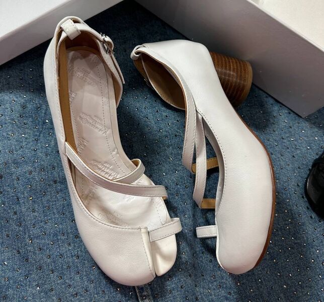 Туфли Maison Margiela женский кожа белый 155647