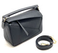Сумка Loewe женский кожа черный 102778-4
