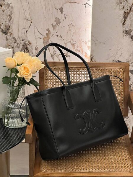 Сумка Celine женский кожа черный 124067-10