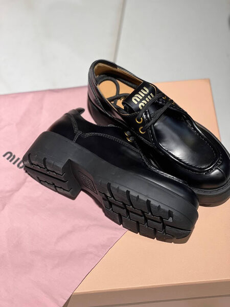 Лоферы Miu Miu женский кожа черный 130385-3