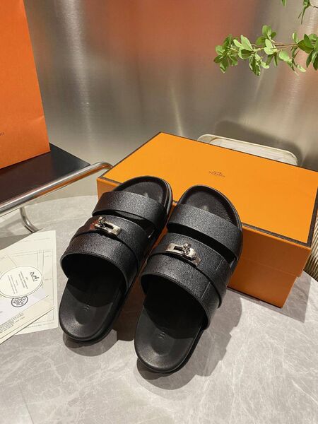 Женские шлепанцы Hermes женский кожа черный f9609229-1