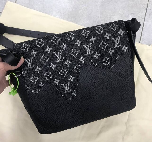 Мужская сумка мессенджер Louis Vuitton мужской кожа черный 42916