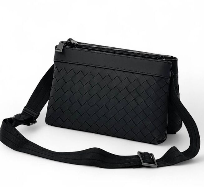 Мужская сумка мессенджер Bottega Veneta мужской кожа черный 200789