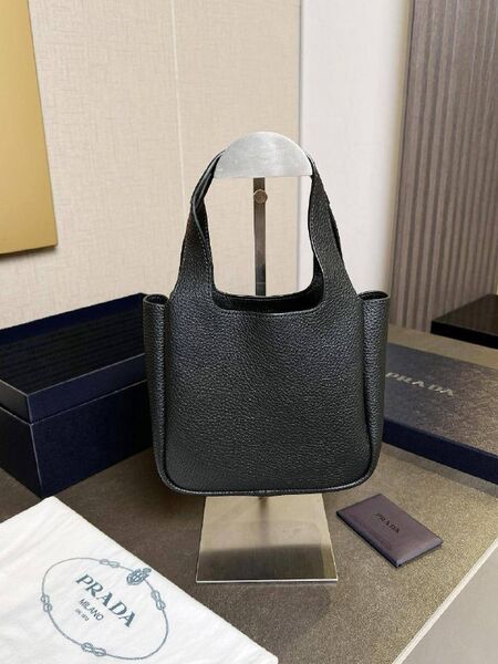Сумка Prada женский кожа черный l0826468-1-5