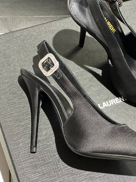 Туфли Saint Laurent женский кожа черный 139596-3