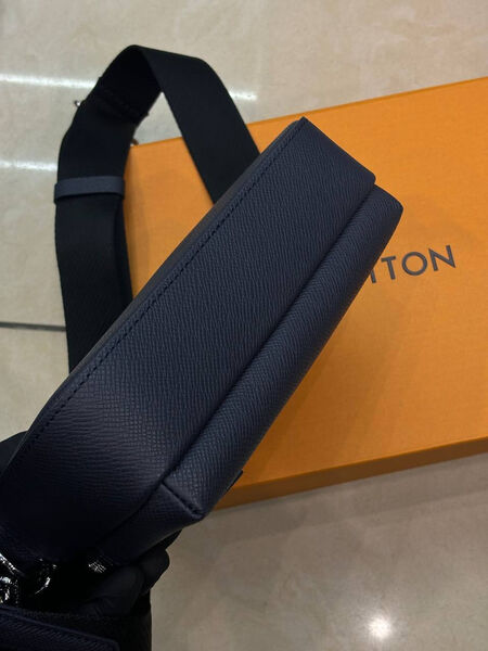 Мужская сумка мессенджер Louis Vuitton мужской кожа синий 173932-4