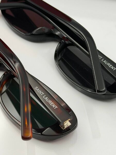 Солнцезащитные очки Saint Laurent женский черный r1209291-1-3