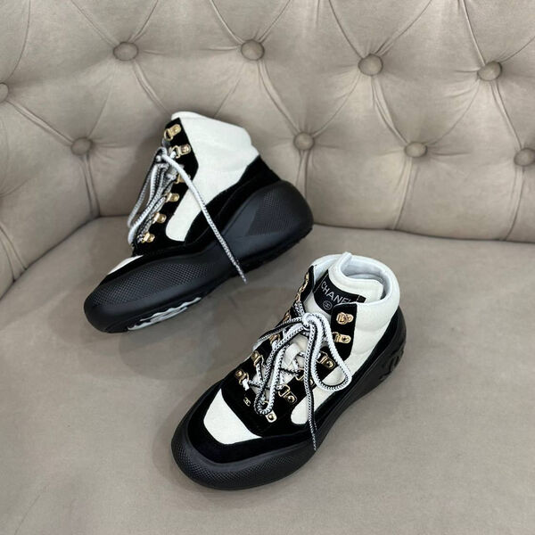 Кроссовки Chanel женский замша черный 134577-2