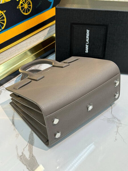 Сумка Saint Laurent Sac De Jour женский кожа бежевый 142011-4