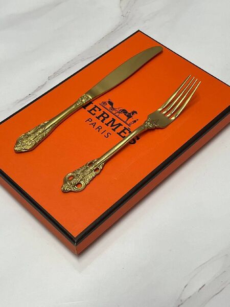 Набор столовых приборов Hermès металл золотой t1432057-1-2