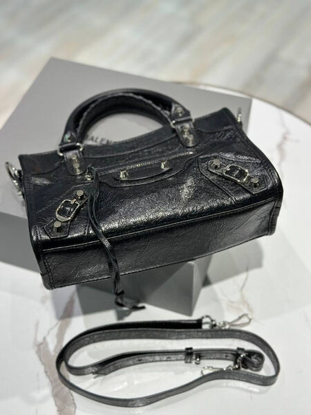 Сумка Balenciaga женский кожа черный 183567-3