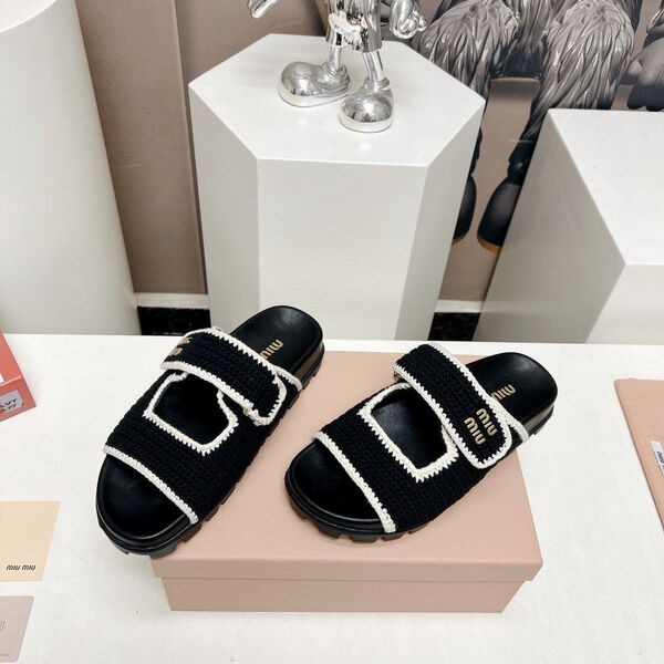 Шлепки Miu Miu женский текстиль черный 154068-3