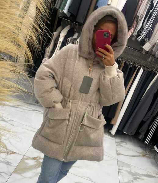 Куртка Loro Piana женский бежевый 129938