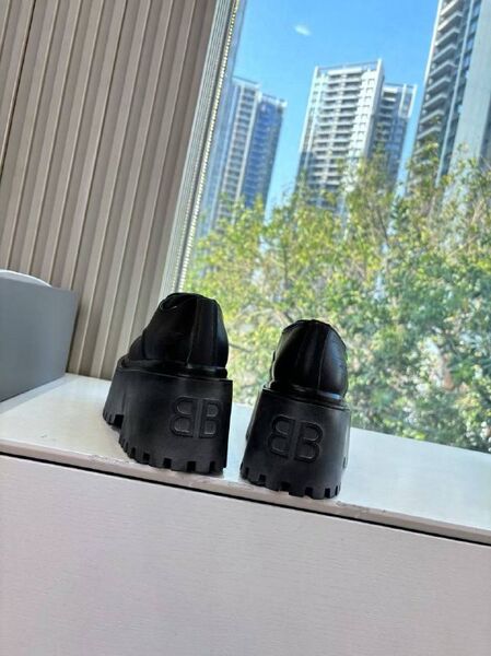 Женские дерби Strike Balenciaga женский кожа серебристый b6948244-1-10