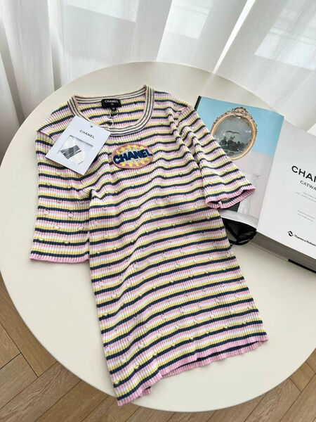 Футболка Chanel женский розовый 181223-2