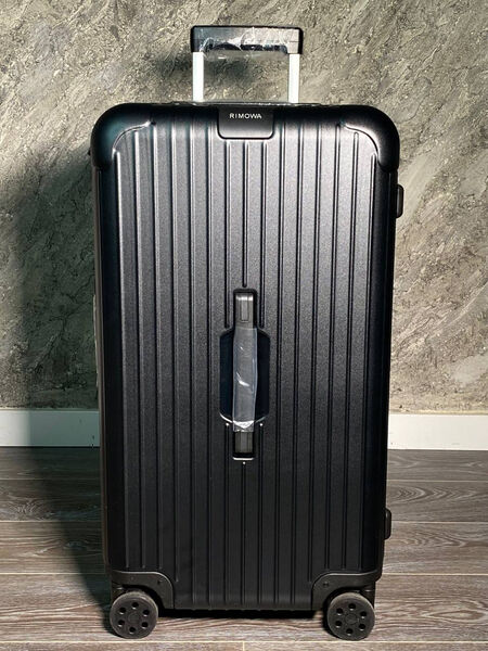 Чемодан Rimowa женский черный 176096-2