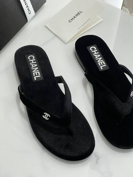 Шлепки Chanel женский велюр черный 149662-2