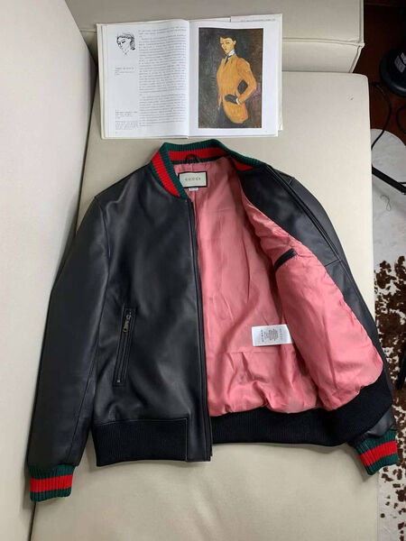 Бомбер Gucci женский кожа черный 156765-3