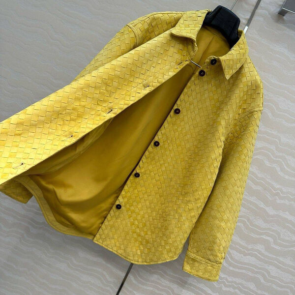 Рубашка Bottega Veneta женский кожа горчичный 196463-3