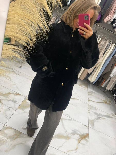 Шуба Prada женский черный 133615-2