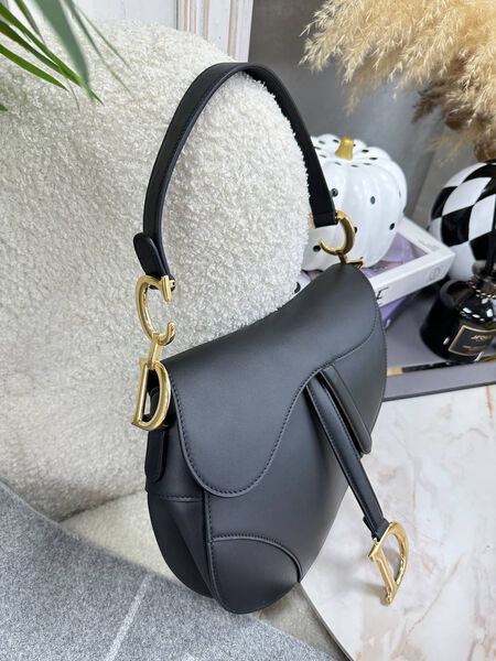 Сумка Dior Saddle женский кожа черный 74392-10