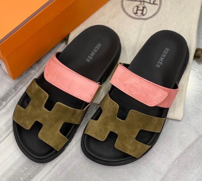Шлепки Hermès женский замша розовый 104046