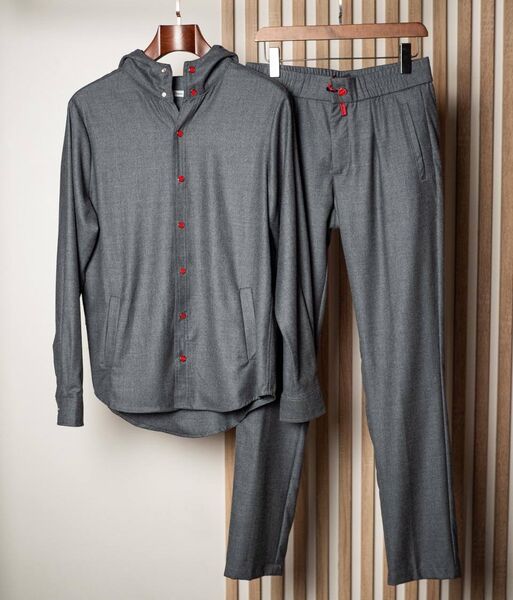 Мужской костюм Kiton мужской графитовый 173513