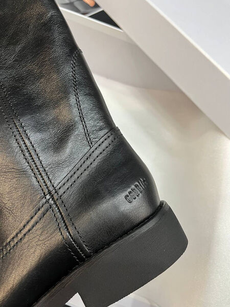 Сапоги Golden Goose женский кожа черный 162708-5
